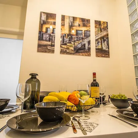 Reflection 2bdr By Ruterra Apartment Prague